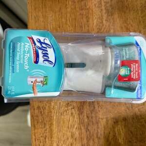 Lysol No-Touch Antibacterial Hand Soap System Starter Kit Soothing Cucumber Spla